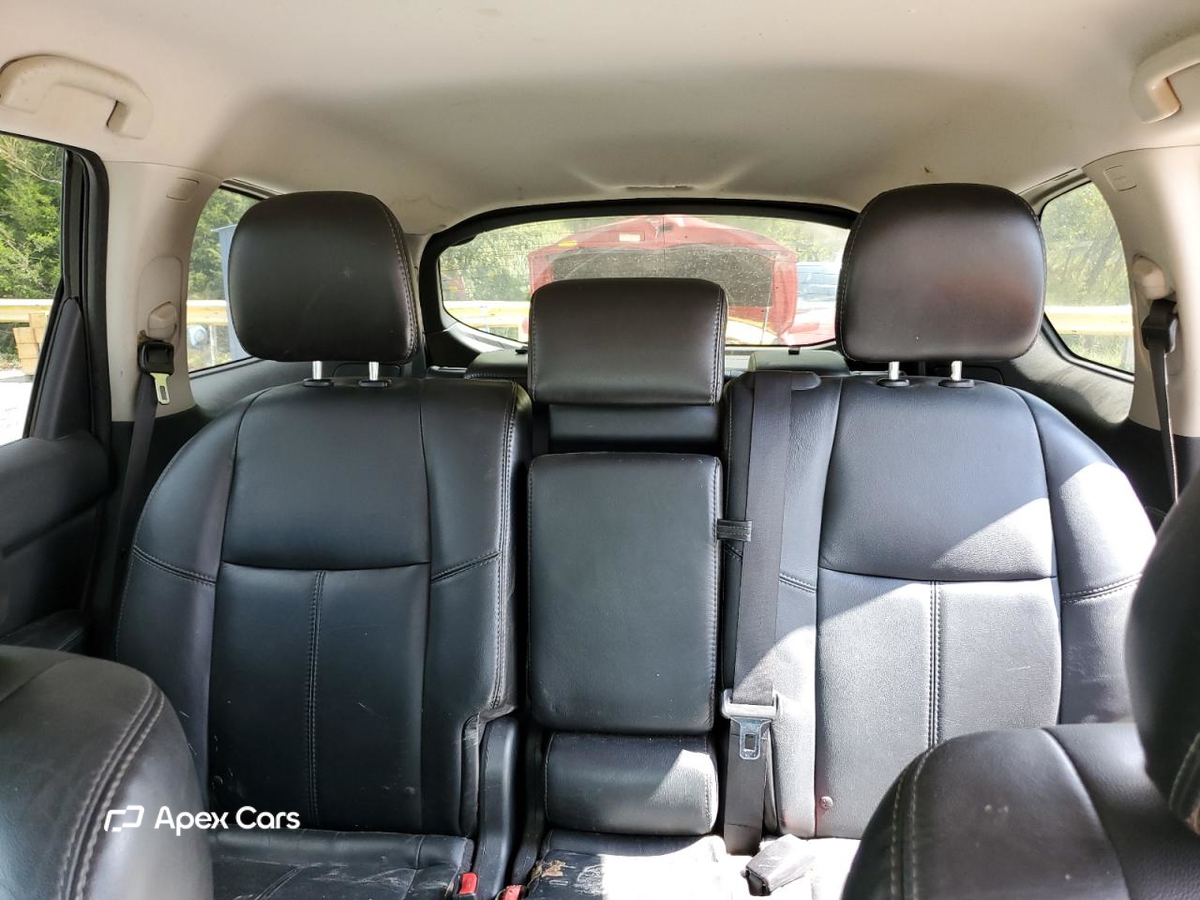 Nissan Pathfinder 2014
