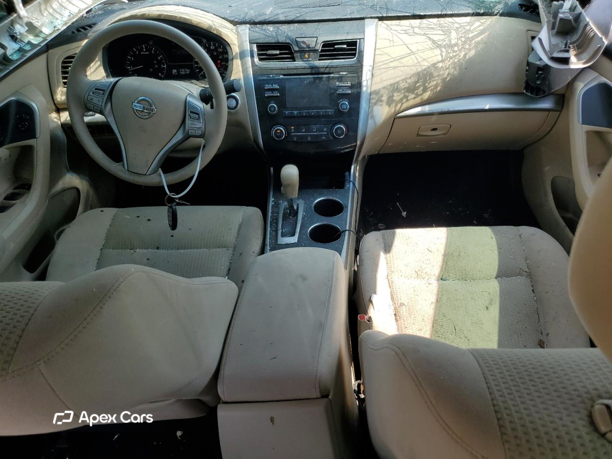 Nissan Altima 2015