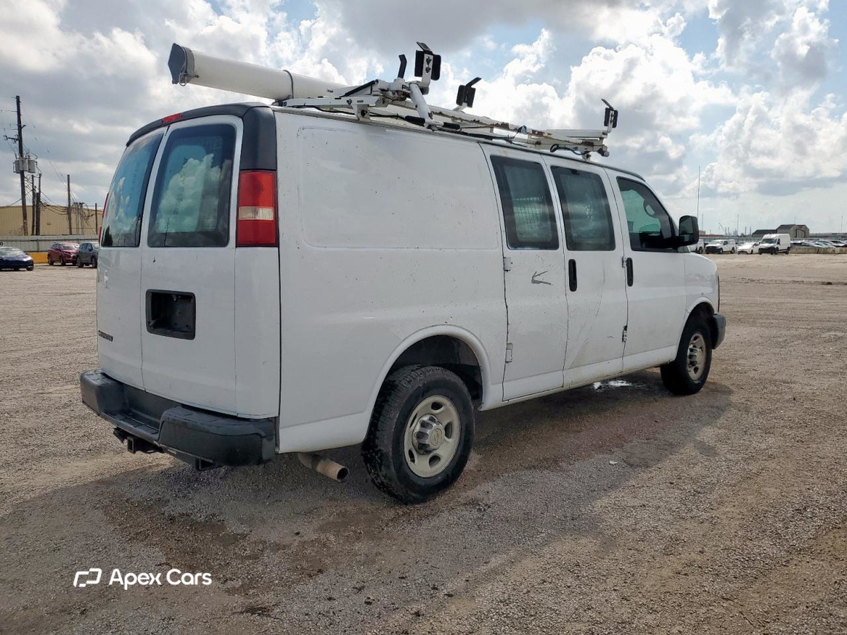 Chevrolet Express 2013
