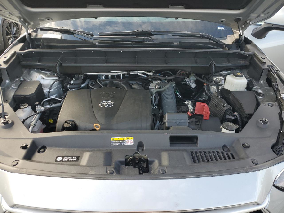 Toyota Highlander 2021