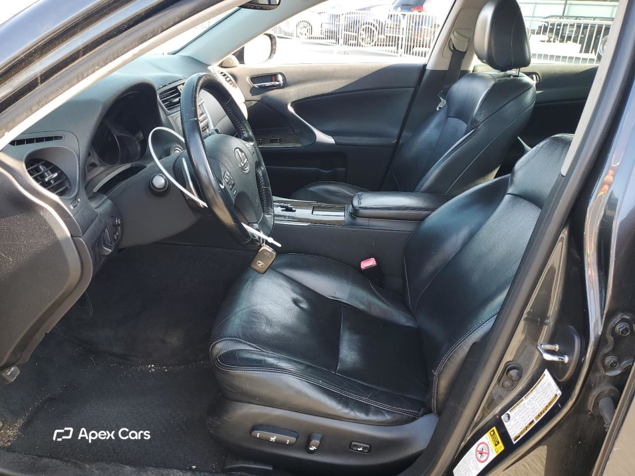 Lexus IS 2010