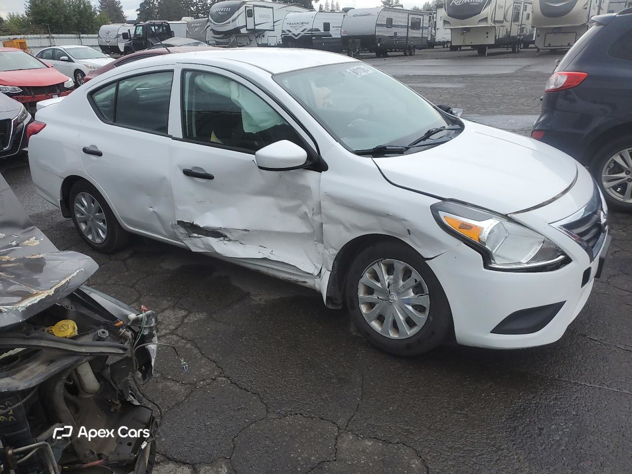 Nissan Versa 2017