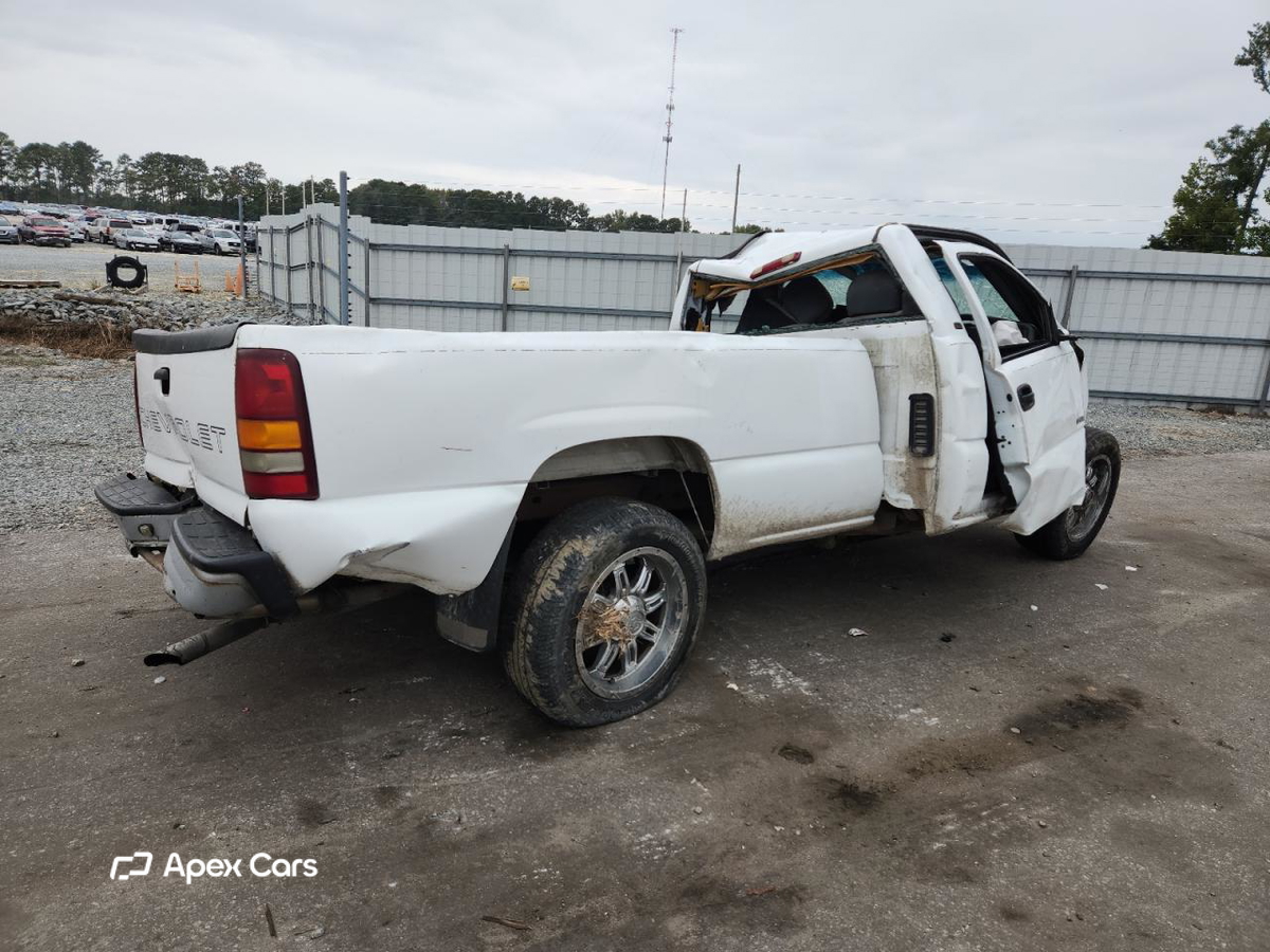 Chevrolet Silverado 2001