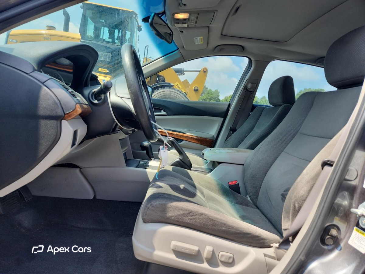 Honda Accord 2011