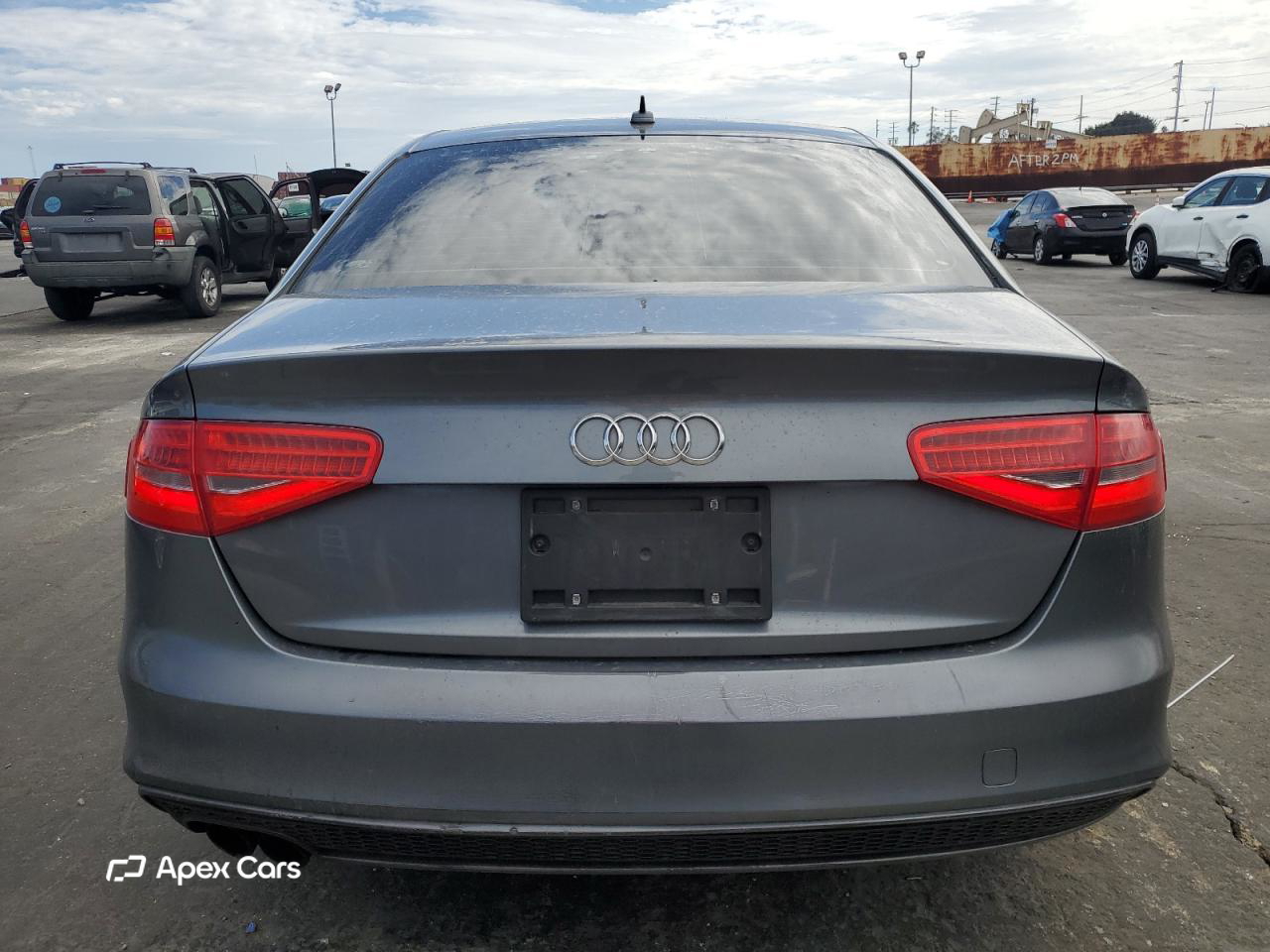 Audi A4 2014