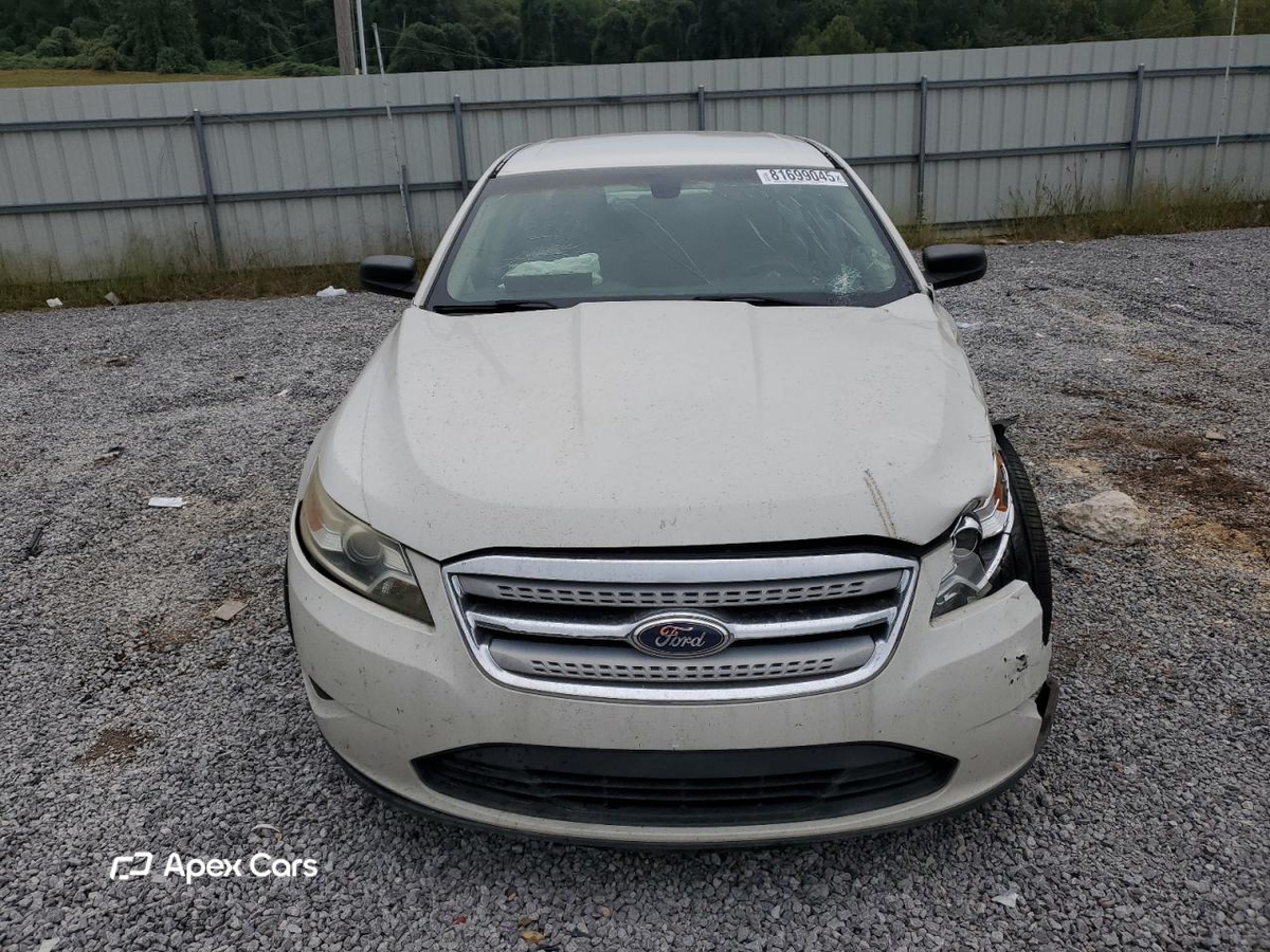 Ford Taurus 2011