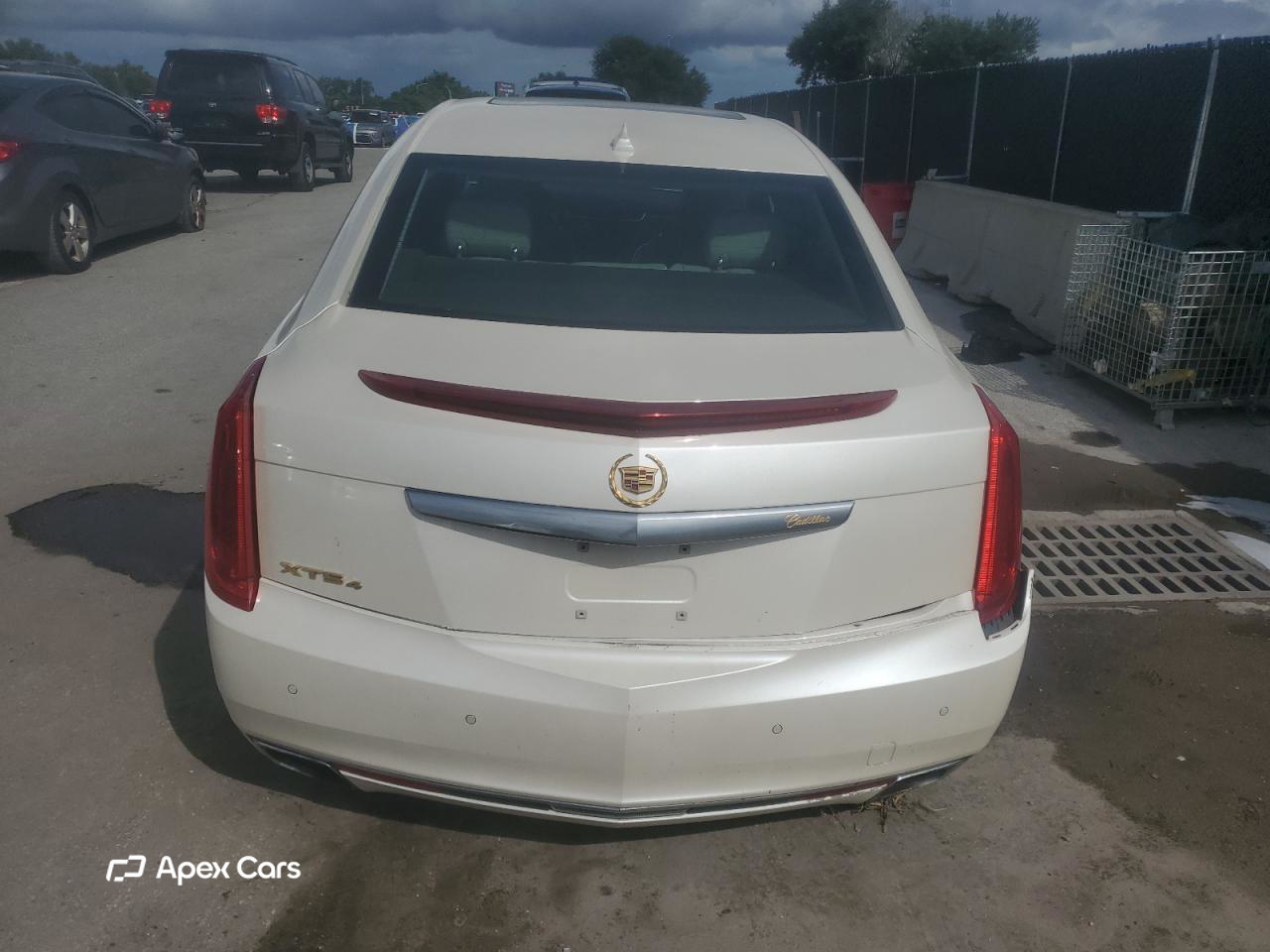 Cadillac XTS 2013