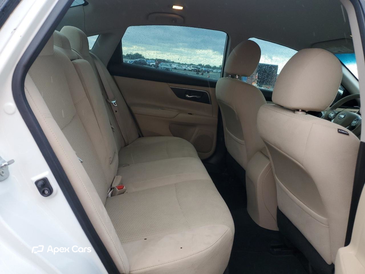 Nissan Altima 2015