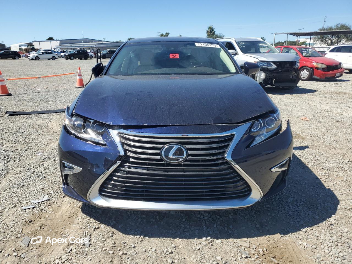 Lexus ES 2017