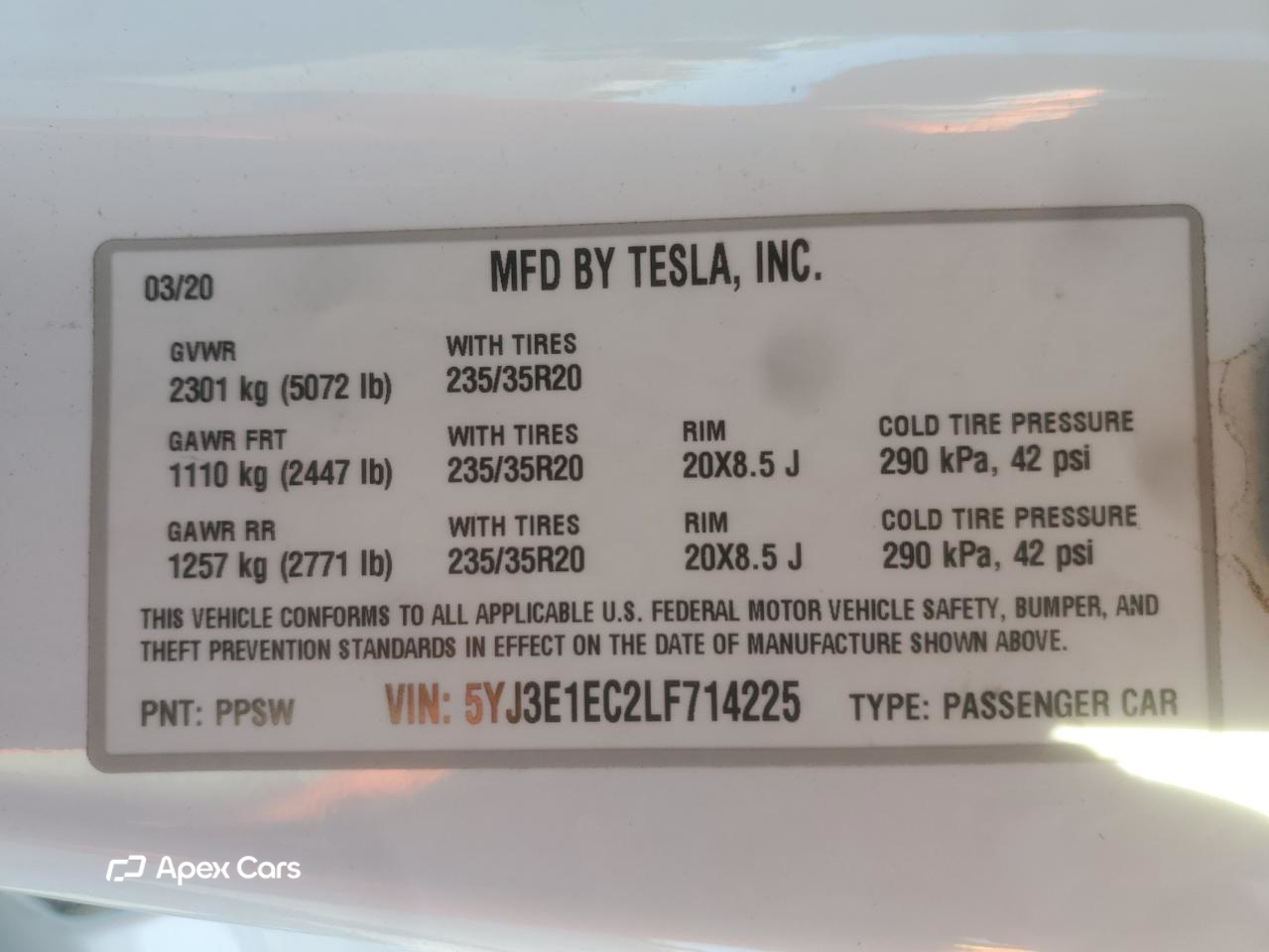 Tesla Model 3 2020