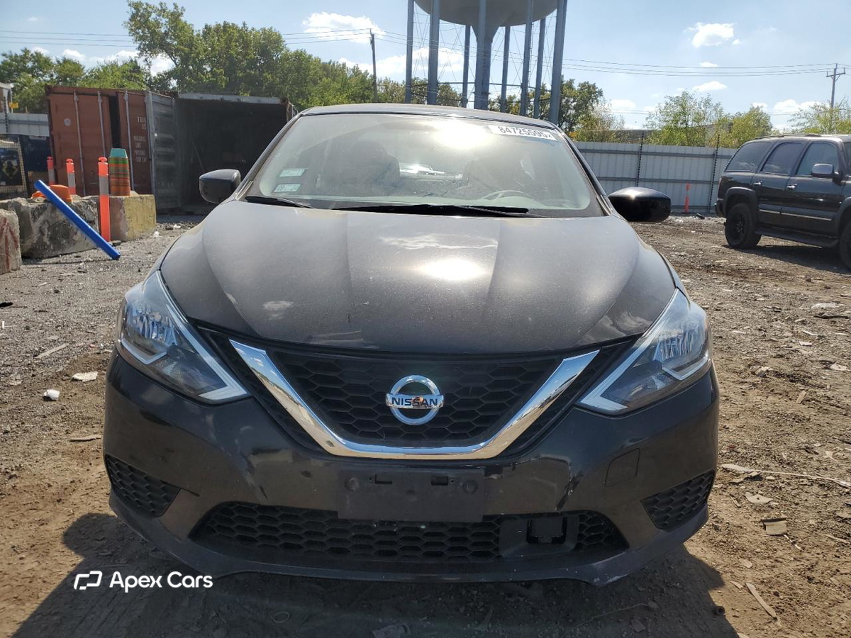 Nissan Sentra 2018