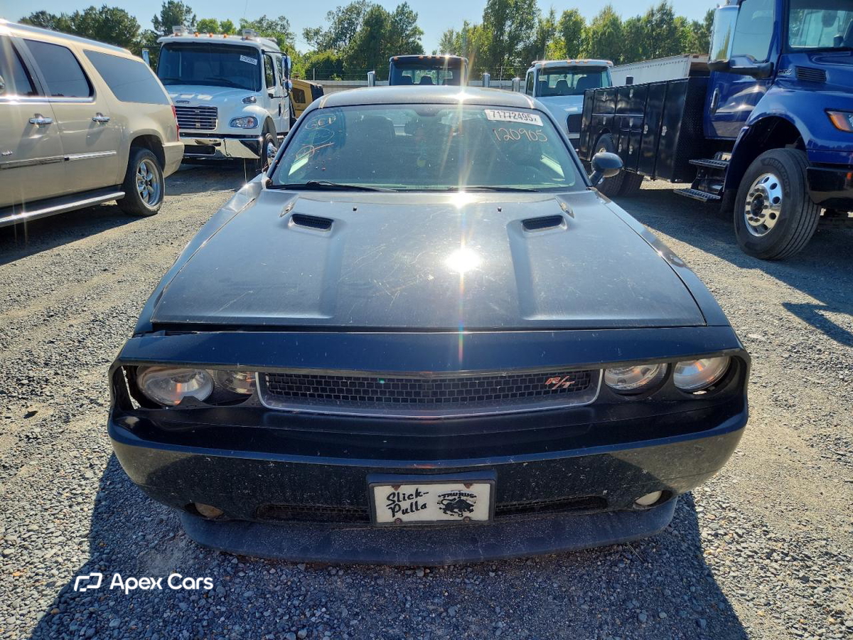 Dodge Challenger 2012