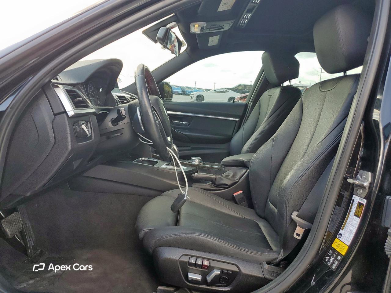 BMW Series 3 2016