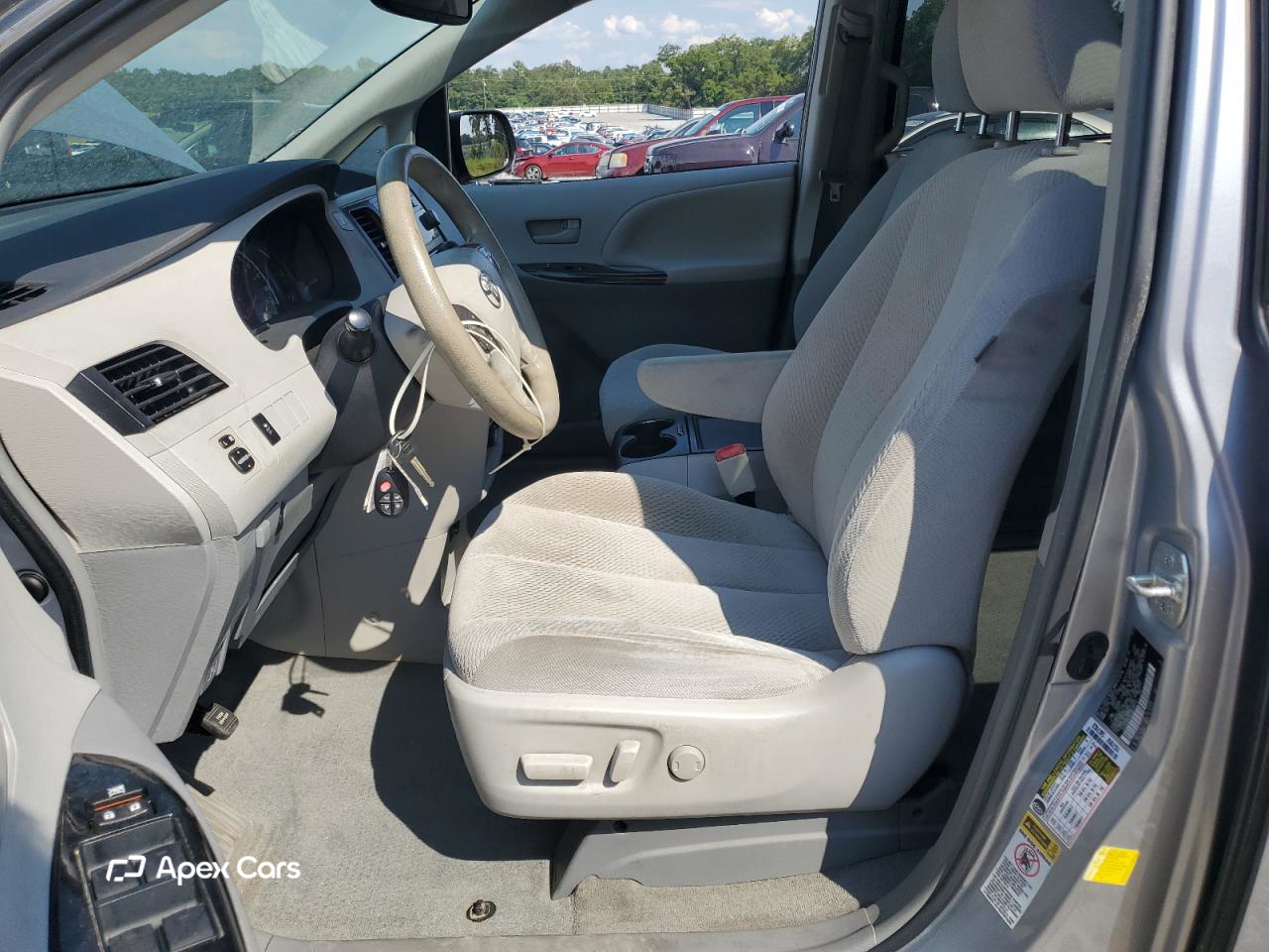 Toyota Sienna 2013