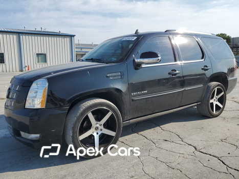 Cadillac Escalade 2014 - Image 1 of 14