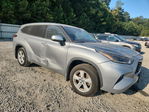 Toyota Highlander 2021