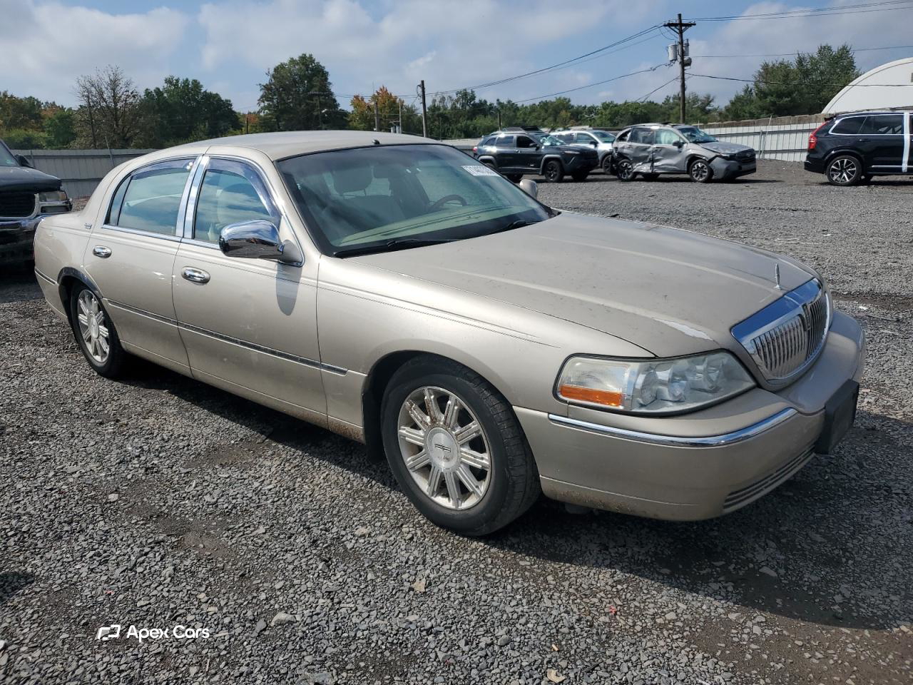 Lincoln Town Car 2008