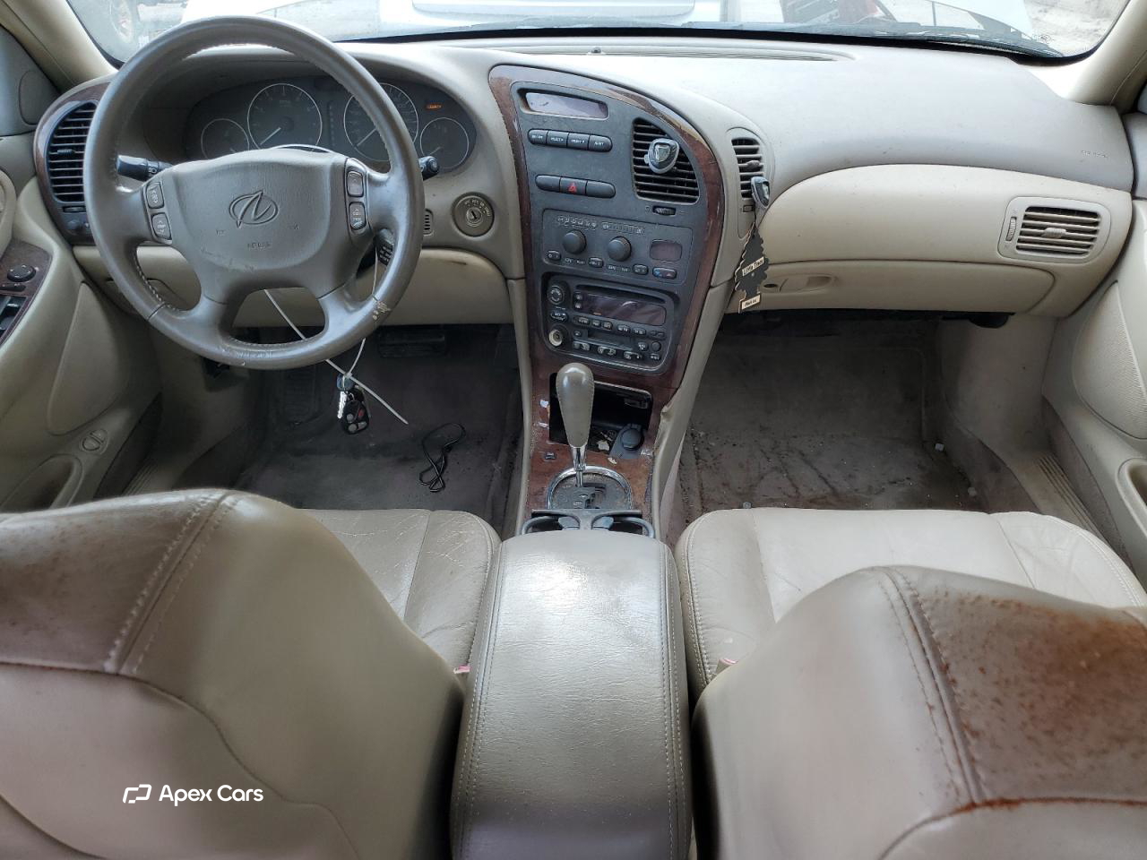 Oldsmobile Aurora 2001