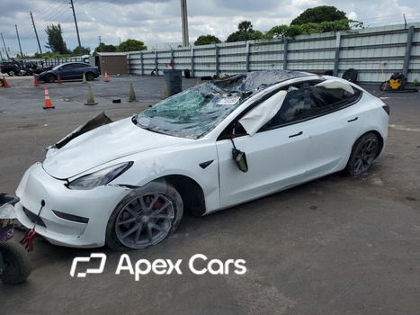 Tesla Model 3 2021 - Zdjęcie 1 z 13