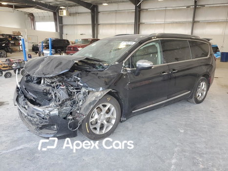Chrysler Pacifica 2018 - Image 1 of 13