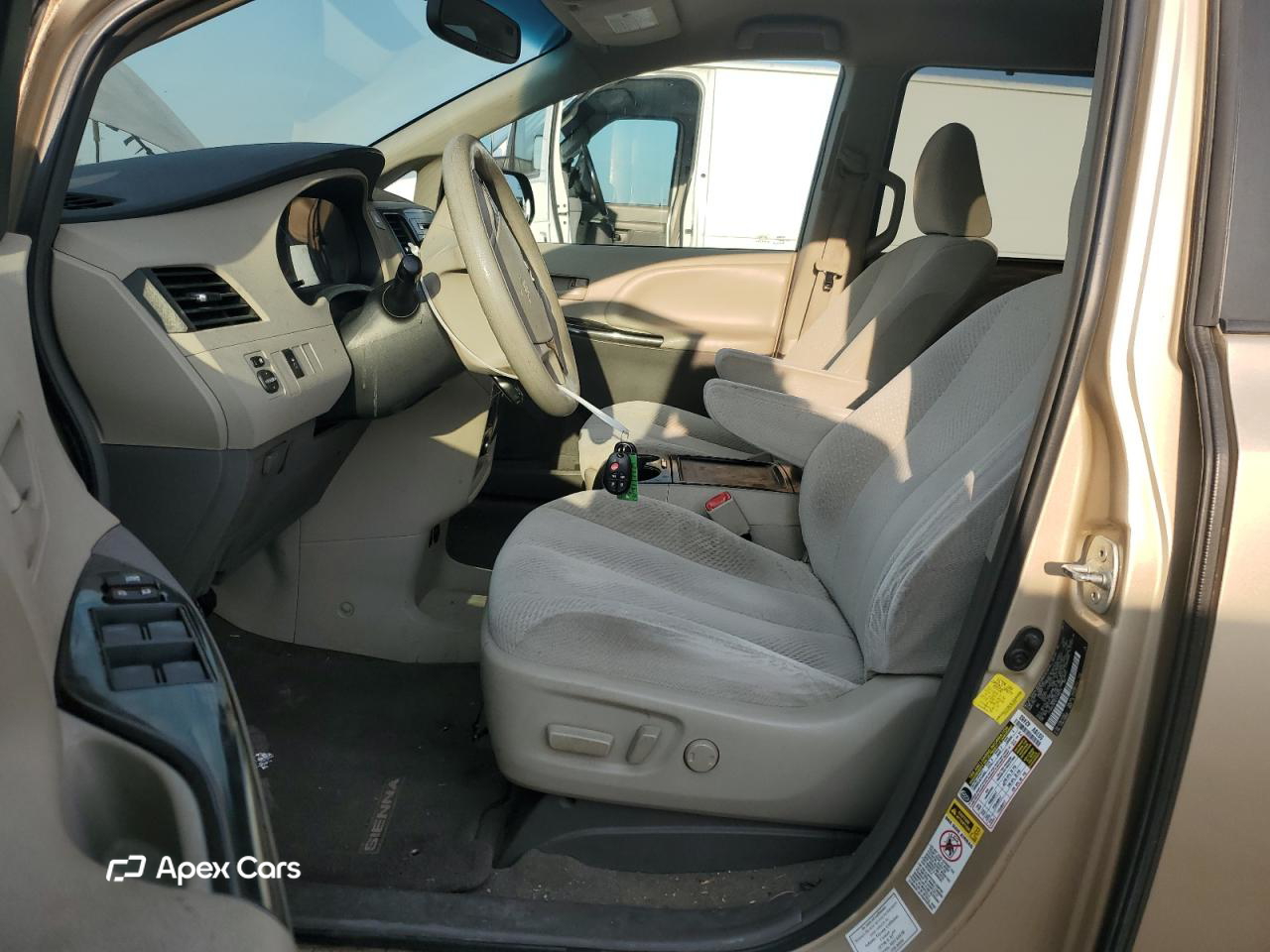 Toyota Sienna 2012