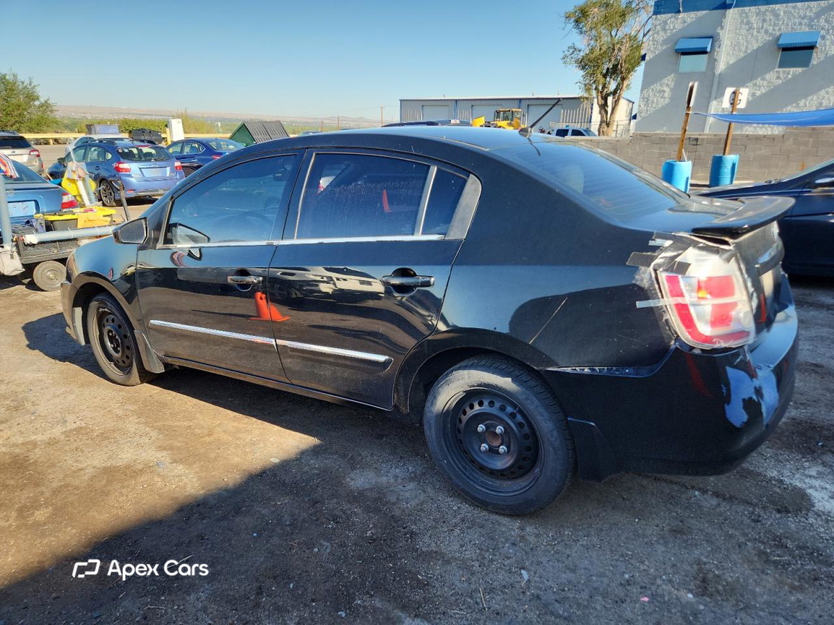 Nissan Sentra 2012