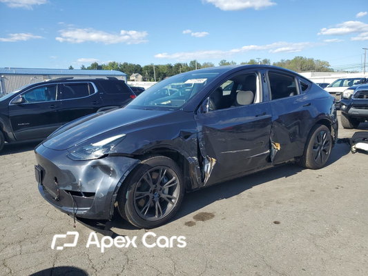Tesla Model Y 2024 - Image 1 of 5