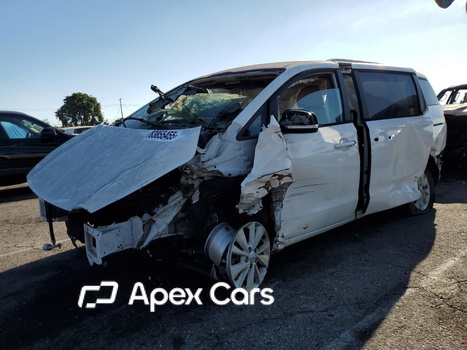 Kia Sedona 2016 - Image 1 of 13
