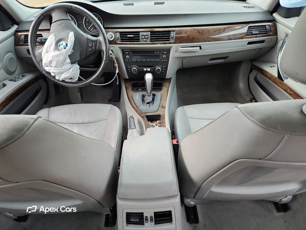 BMW Series 3 2010