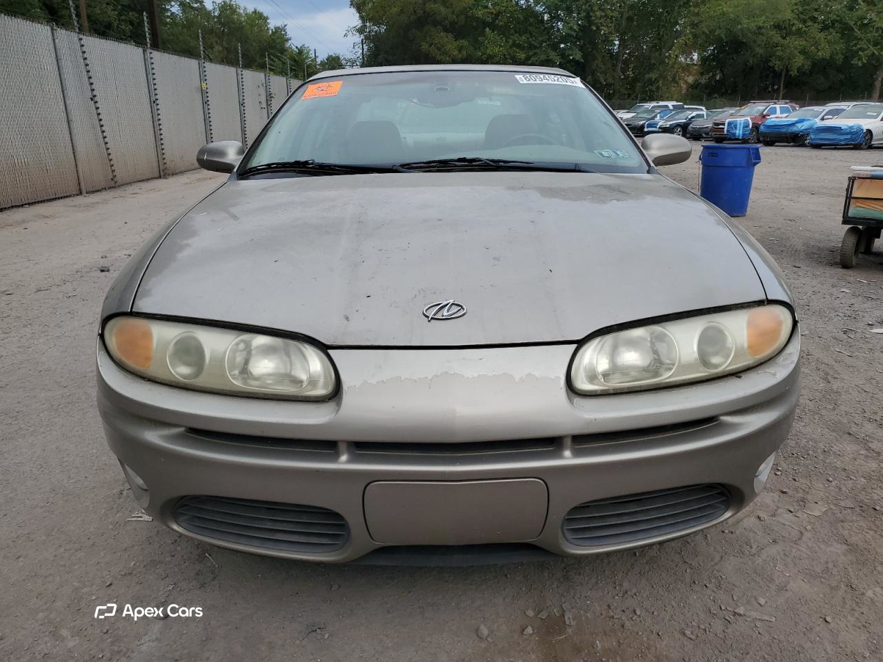Oldsmobile Aurora 2001