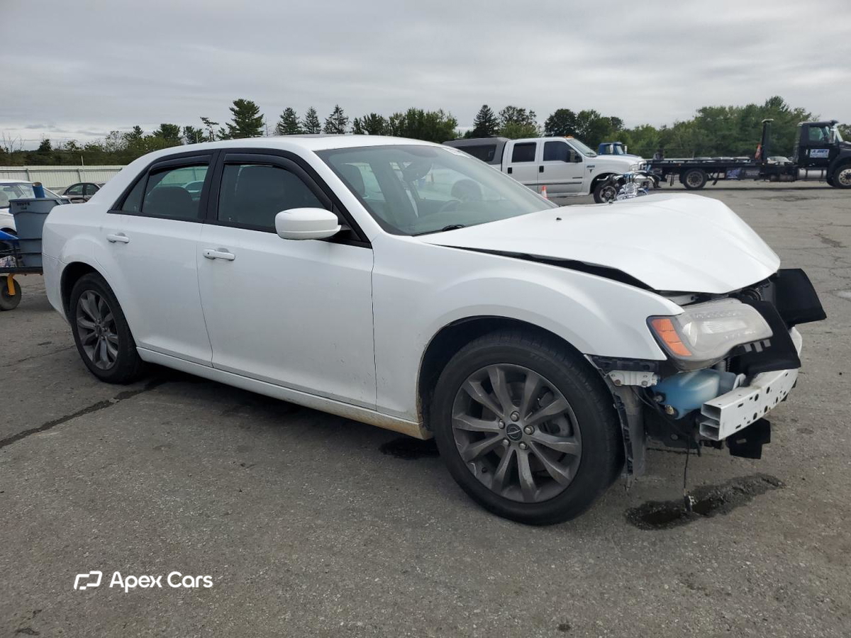 Chrysler 300 2014