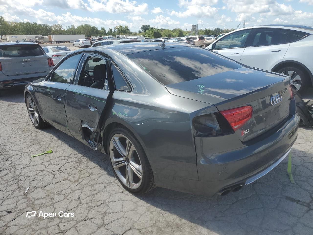 Audi S8 2014