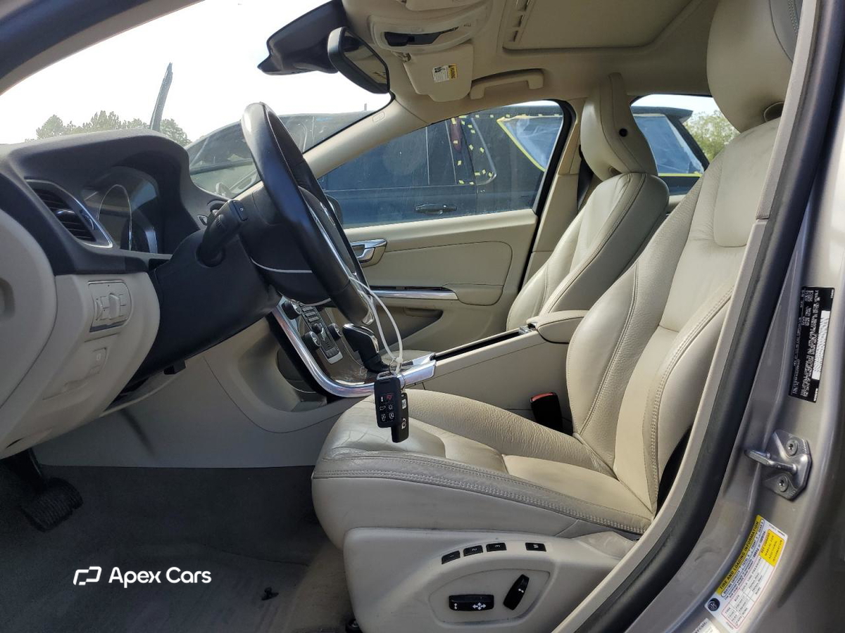 Volvo S60 2014