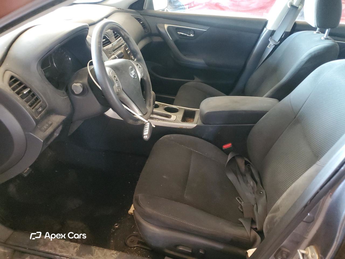 Nissan Altima 2015