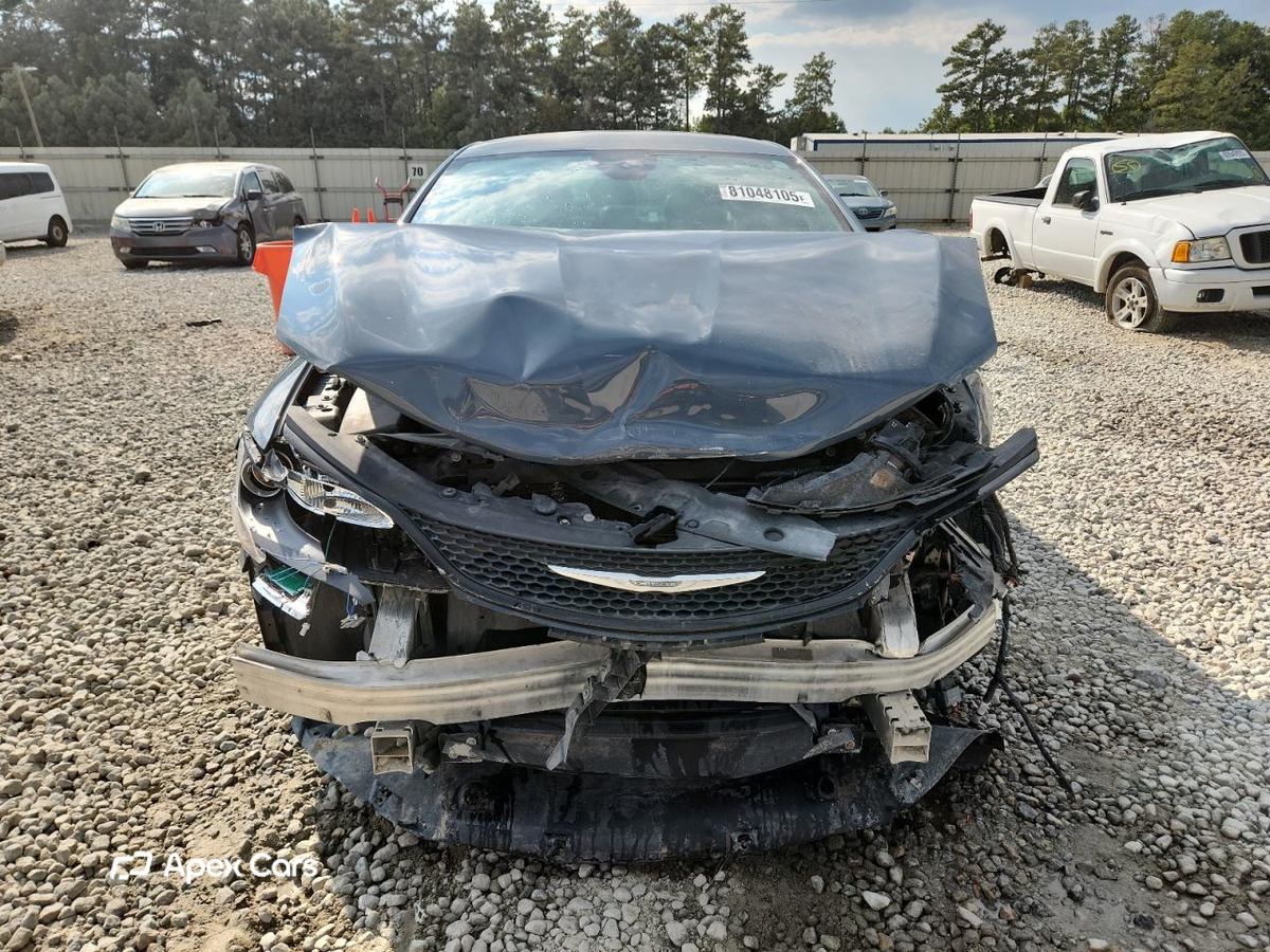 Chrysler 200 2015