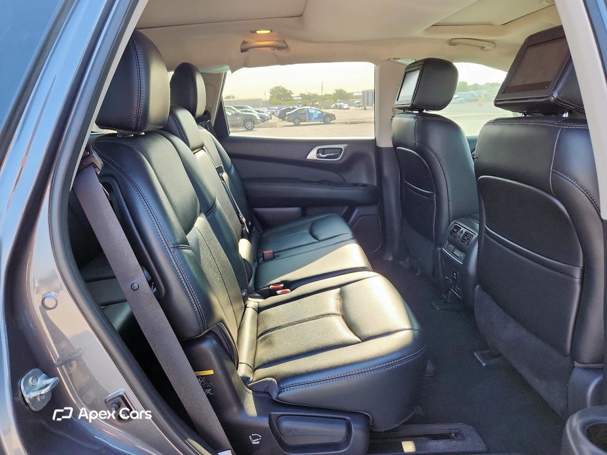 Nissan Pathfinder 2017