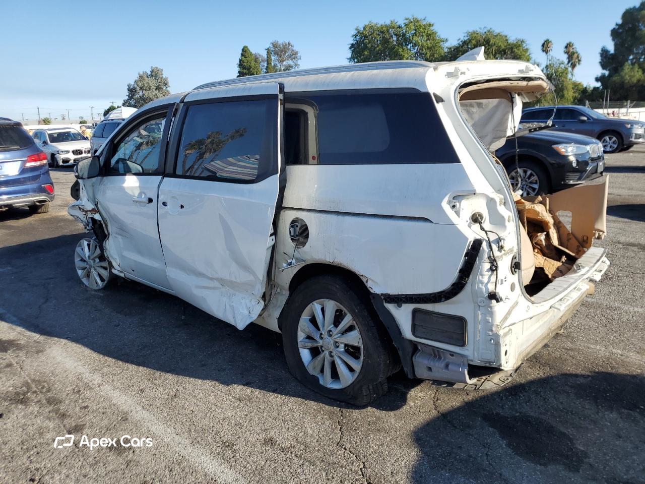 Kia Sedona 2016