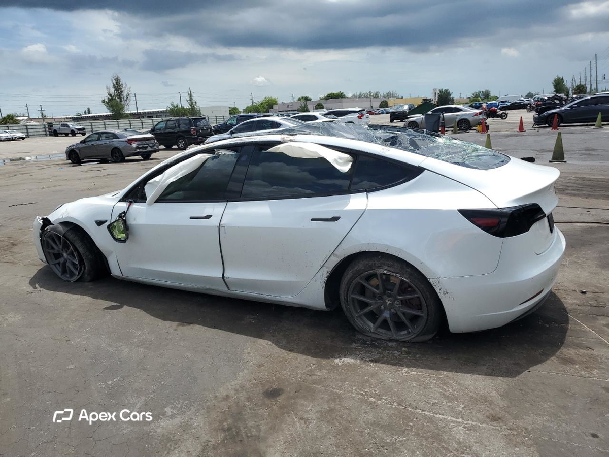 Tesla Model 3 2021