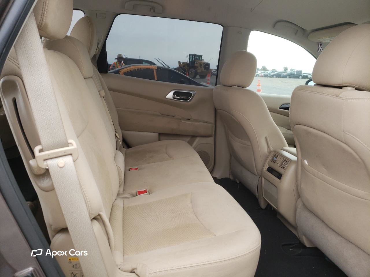 Nissan Pathfinder 2016