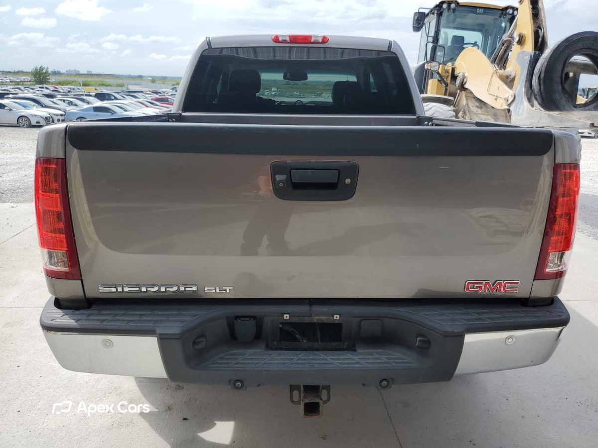 GMC Sierra 2013