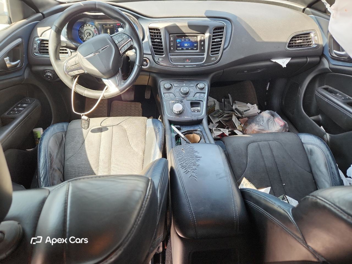 Chrysler 200 2015