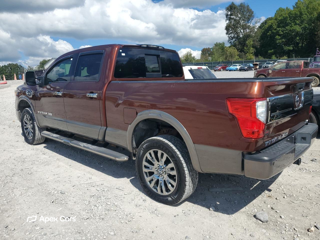 Nissan Titan 2016