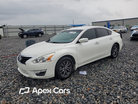 Nissan Altima 2015 - Image 1 of 14