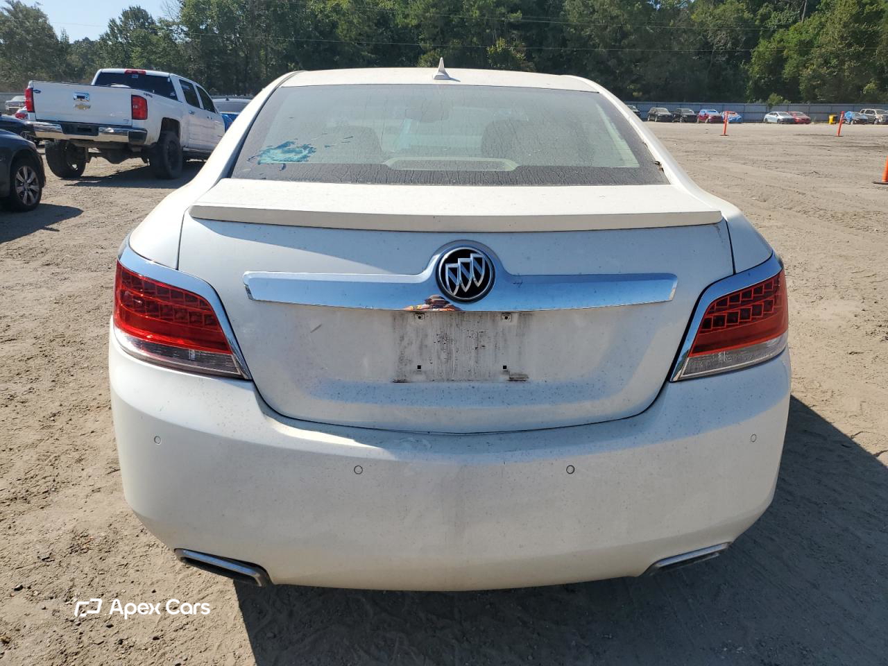 Buick LaCrosse 2011