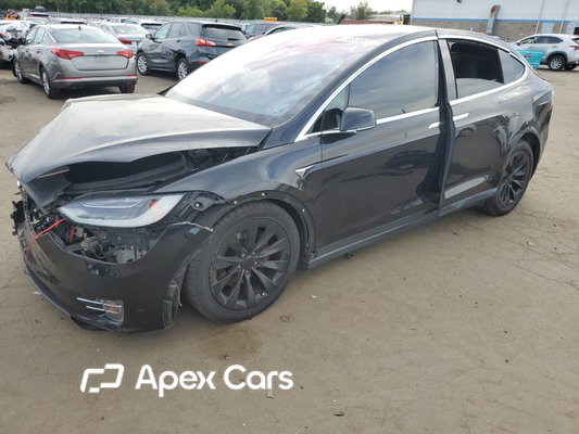 Tesla Model X 2016 - Image 1 of 15