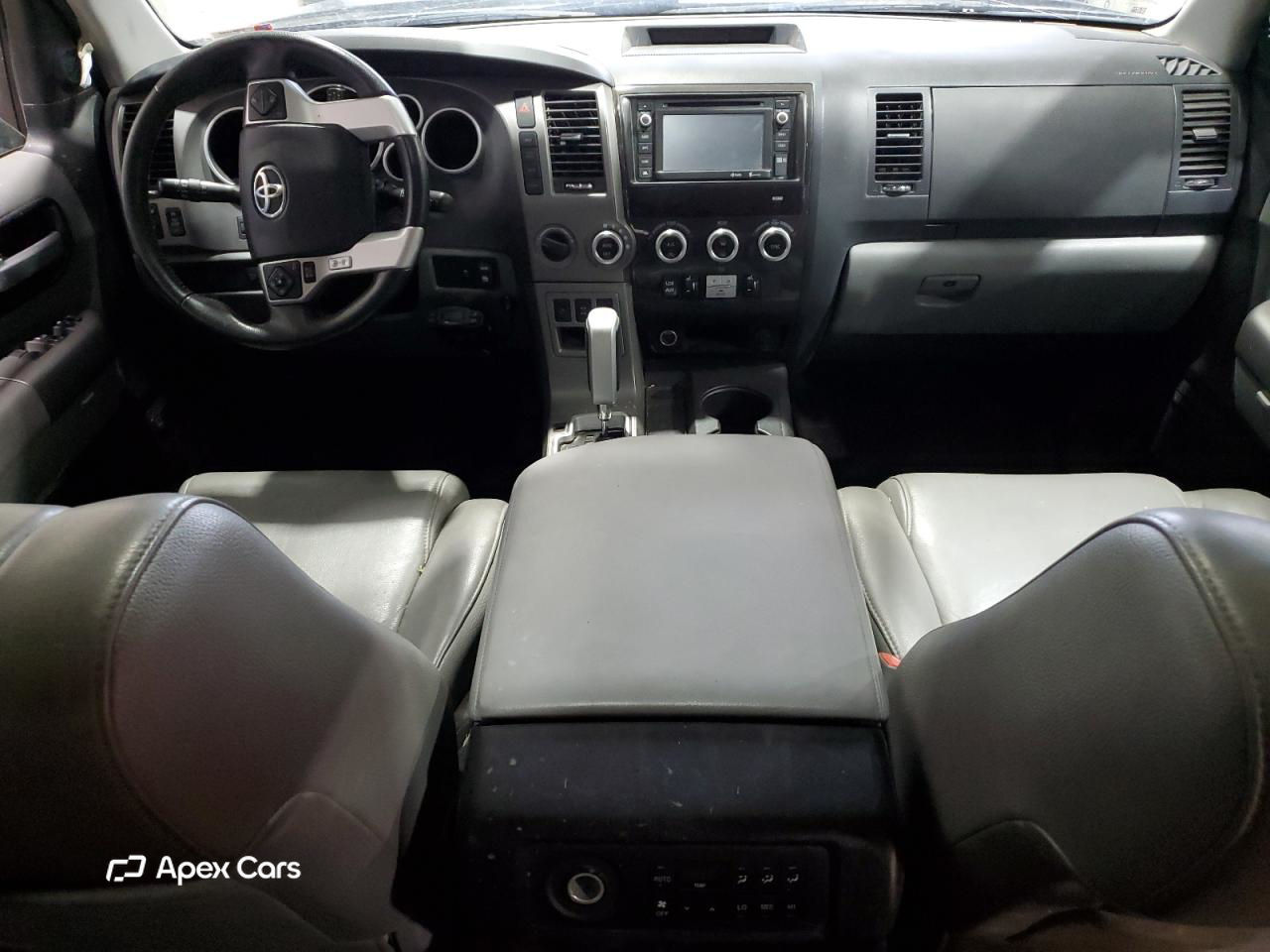 Toyota Sequoia 2014