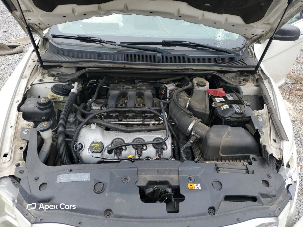 Ford Taurus 2011