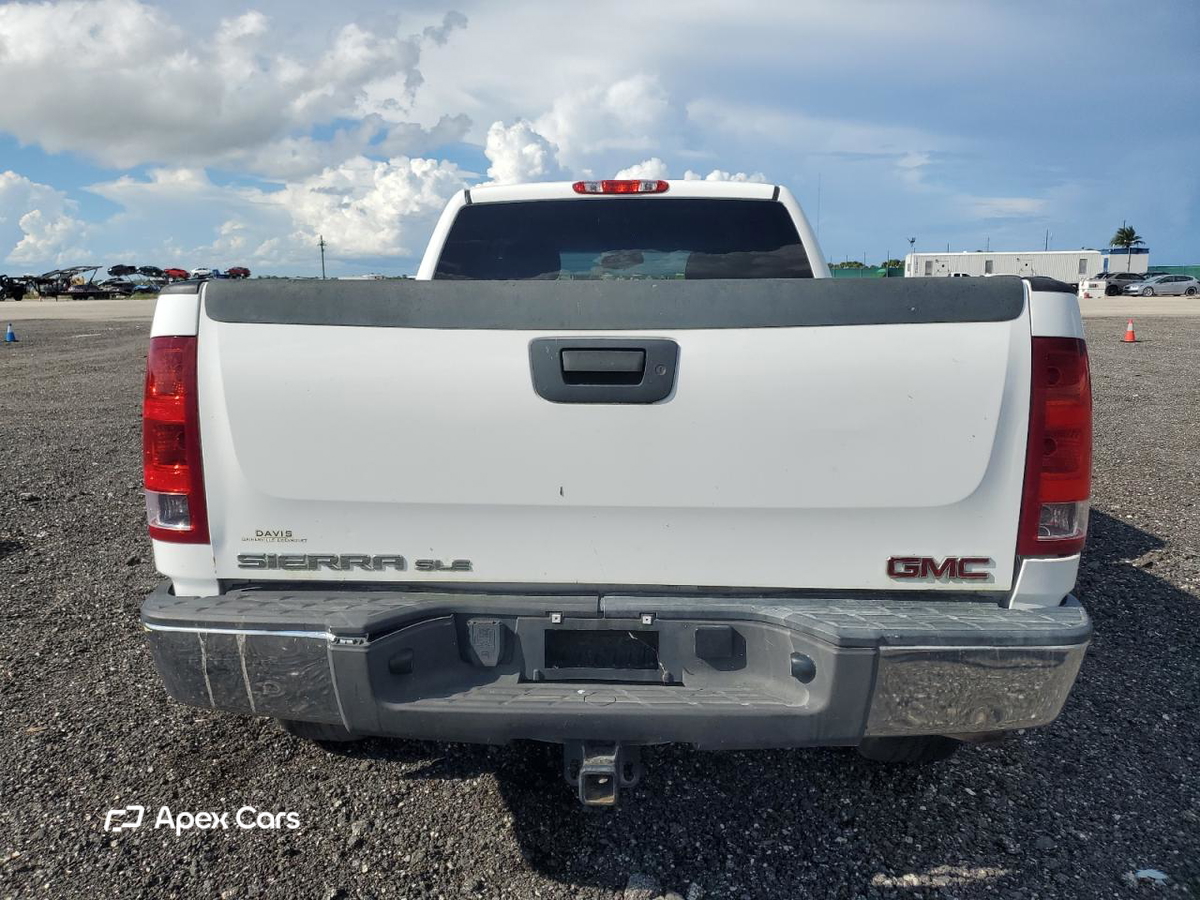GMC Sierra 2013