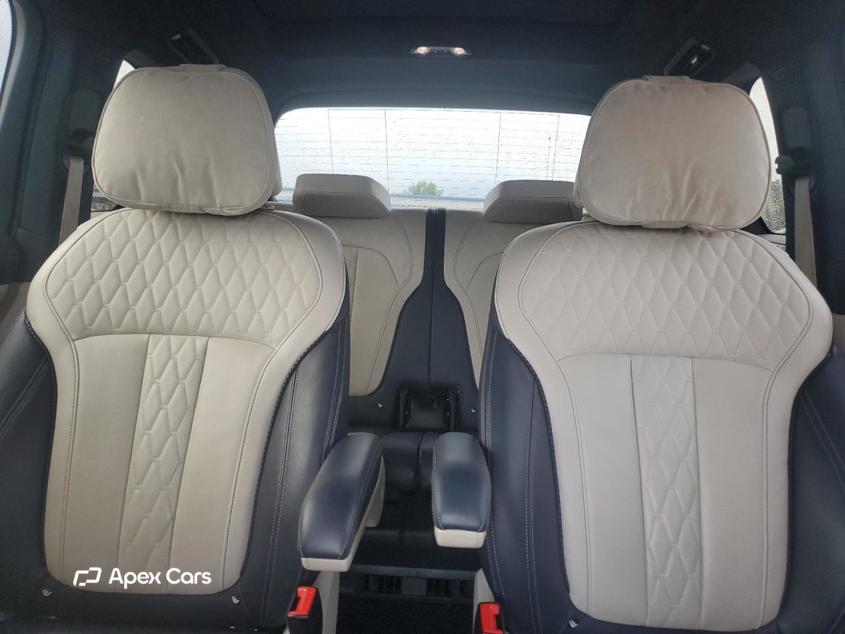 BMW X7 2019