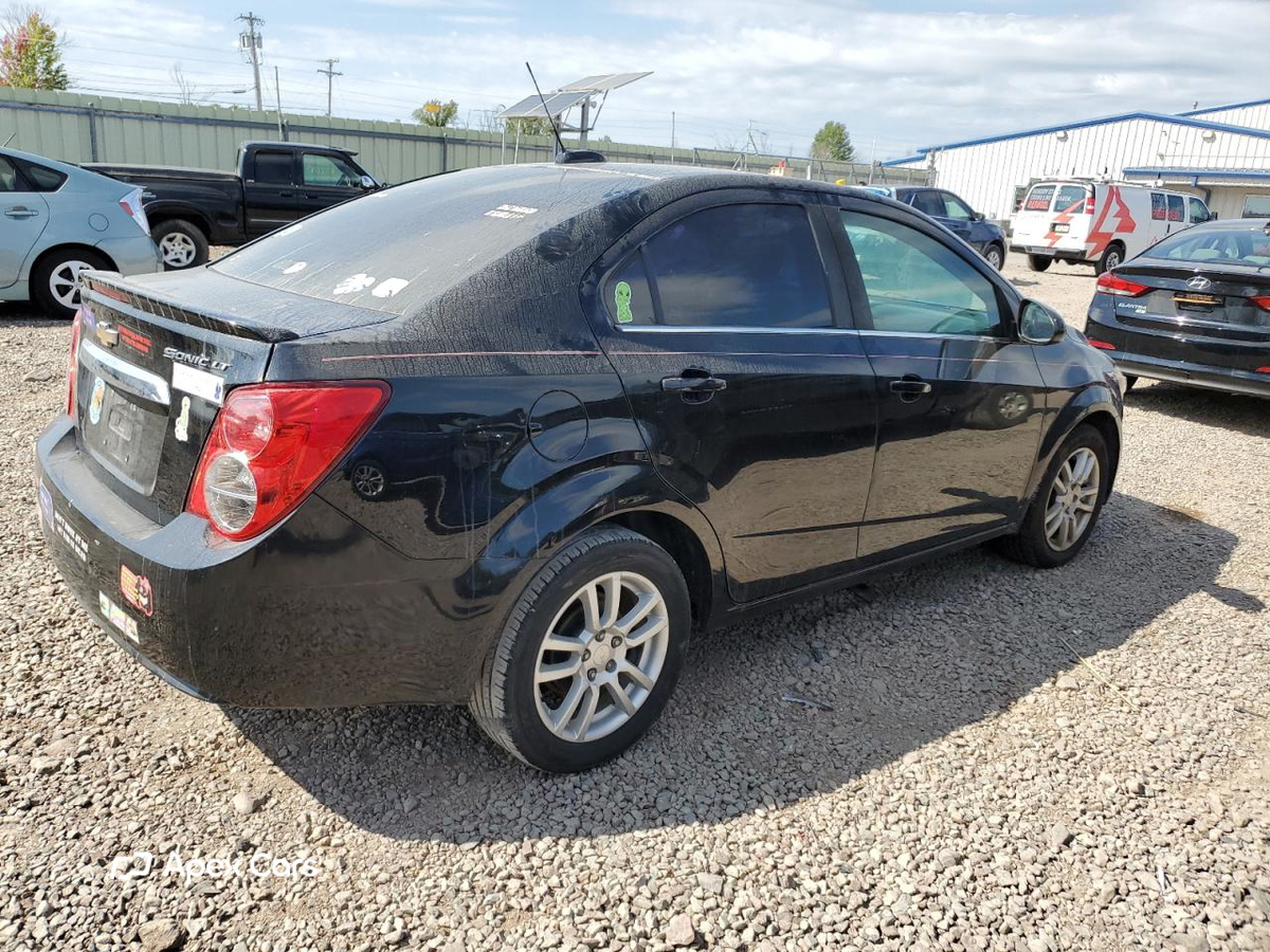 Chevrolet Sonic 2016